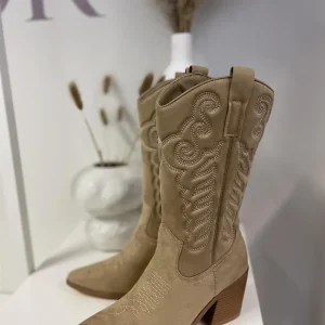 Nora Western Boots Beige